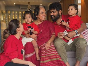 Nayanthara Instagram - Merry Christmas 🎄 to everyone who believes in love & prayers ❤️😇🙏😇😇 
Believe in God and all the powerful manifestations that keep you alive 😇😇❤️❤️❤️