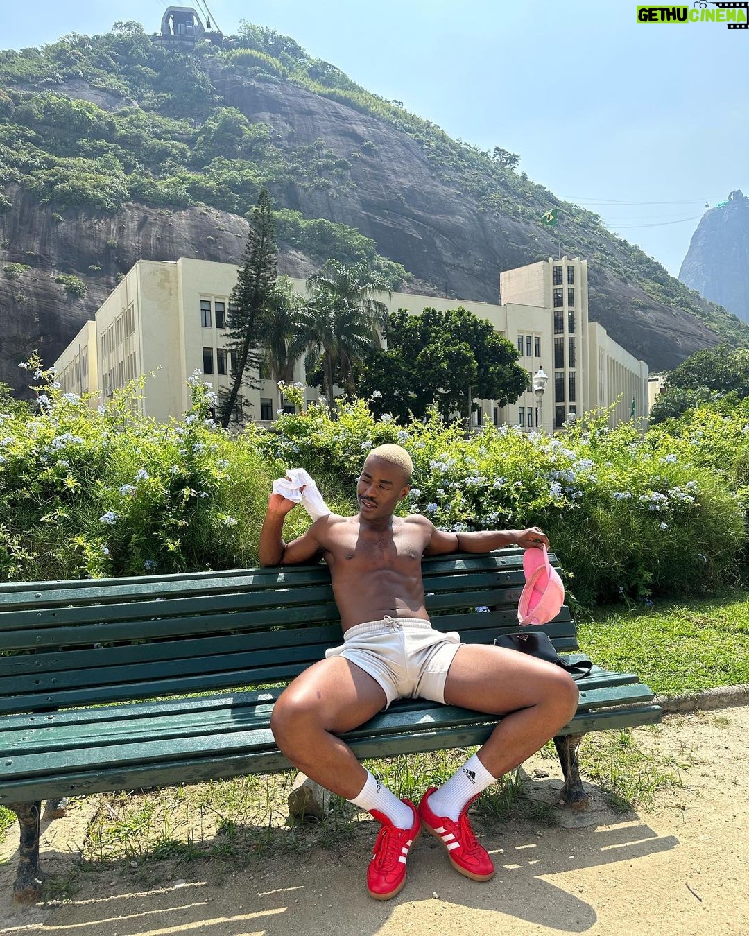 Ncuti Gatwa Instagram - Rio Pt 1 Views pon views I 🫶🏾u Rio 🇧🇷 Rio de Janeiro