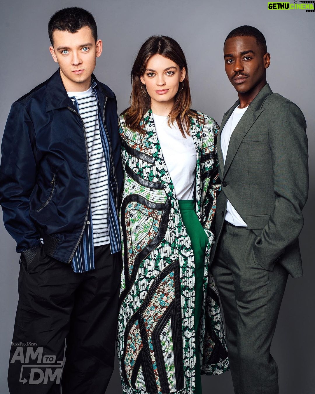 Ncuti Gatwa Instagram - these two explode my heart constantly💚 thank you @am2dm for having us. And thank you everyone for all the love for season2 🙏🏿❤️ • Suit: @josephfashion Shoes: @amiparis Styling: @felicitykay Grooming by the incredible: @cheryltbergamyhair 📸: @taylormillerphoto NYC