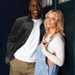 Ncuti Gatwa Instagram – Introducing: Miss. Millie. Gibson ✨

Far too excited to sail the universe and battle monsters with this one . Believe me we got SO much in store for you…

👨🏾‍⚕️👱🏻‍♀️🚀

Styling @felicitykay 
Grooming @bellaarghiros 
@amahairsalon