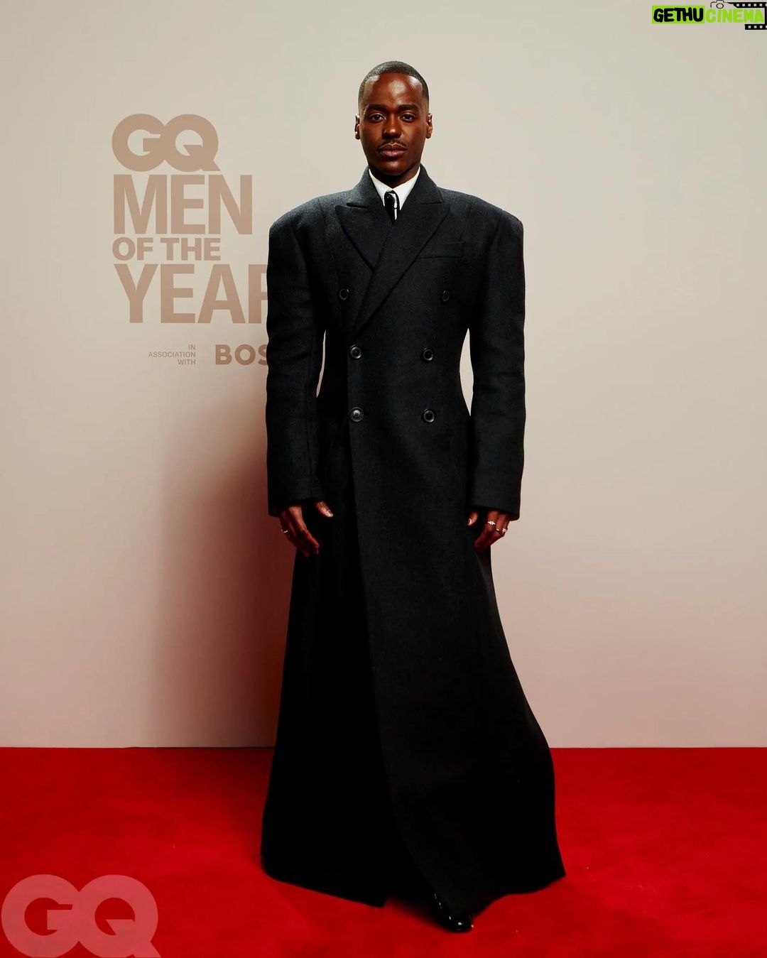 Ncuti Gatwa Instagram - GQ Men of the Year aka Otis and Eric’s big night out 😂 @britishgq thank you Wearing: @louisgabrielnouchi @louboutinworld @tiffanyandco Styled by @felicitykay @mariangelaoorlando Grooming: @chris7_okonta x @amahairsalon @lindabrownlondon Royal Opera House