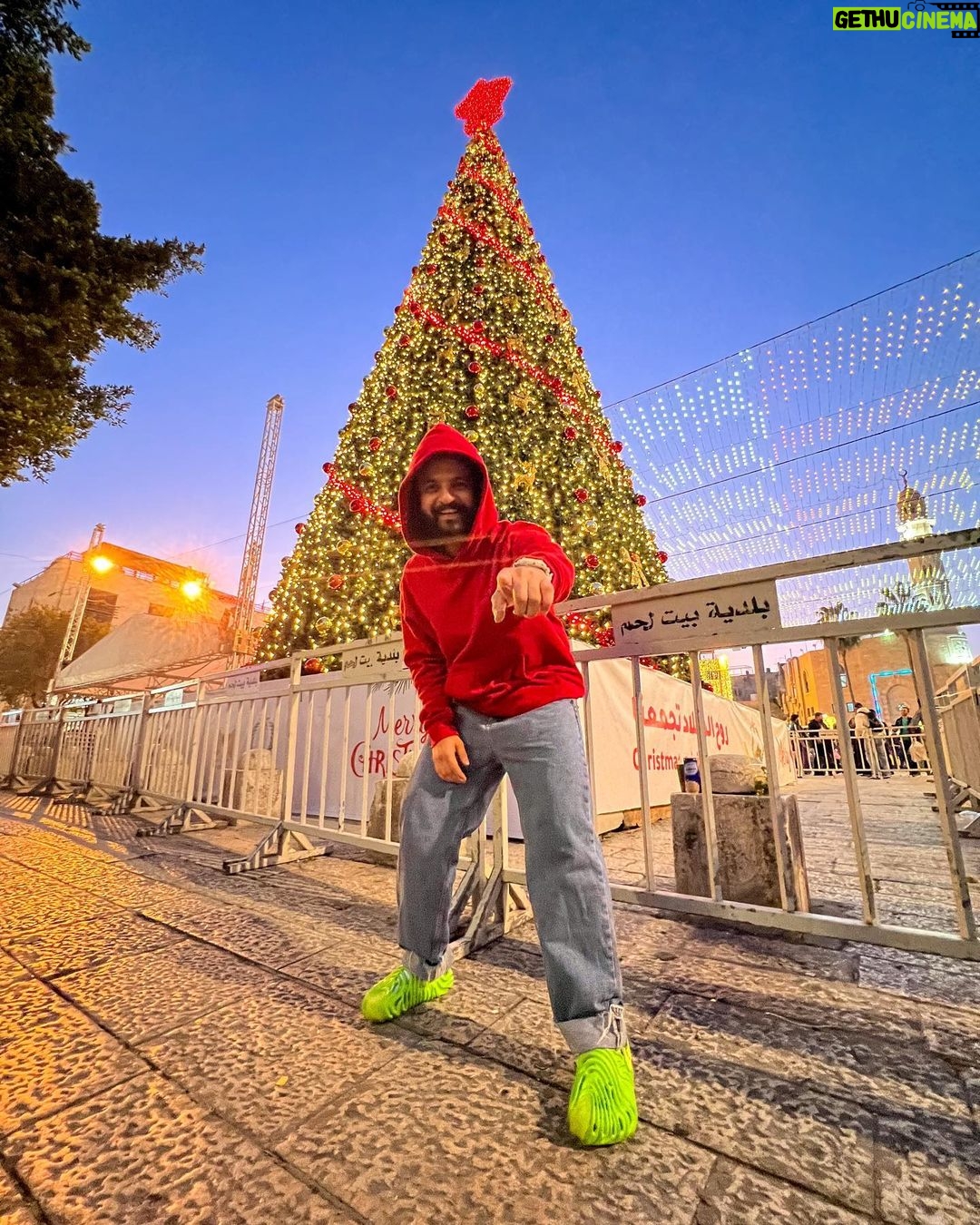 Neeraj Madhav Instagram - Merry Christmas to all 🎄 from #bethlehem 📸 @thevijayyesudas Bethlehem