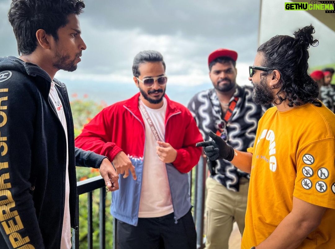 Neeraj Madhav Instagram - HBD @navneeth_madhav 🥳 #mylilbro