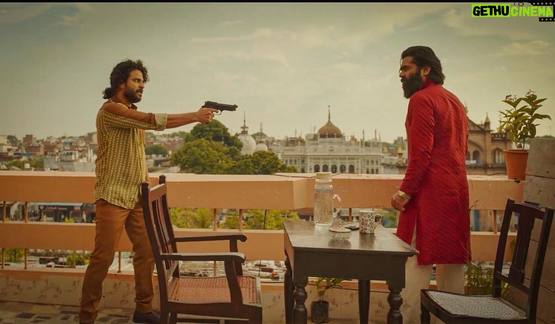 Neeraj Madhav Instagram - Va sreedhara va… #VTK Part-2 rolling soon !!! #Muthu #sreedharan #faceoff