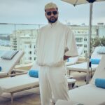 Neeraj Madhav Instagram - No stylist 🚫🪩 #bleachandwhite #albummode💽