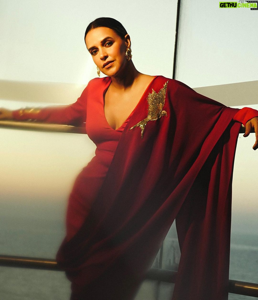 Neha Dhupia Instagram - Time for some #shosha ♥️ . . . . . . . . . . @cnnnews18 🎤 @houseofmasaba @amrapalijewels @yountentsomo @sonicsmakeup @kapilcharaniya