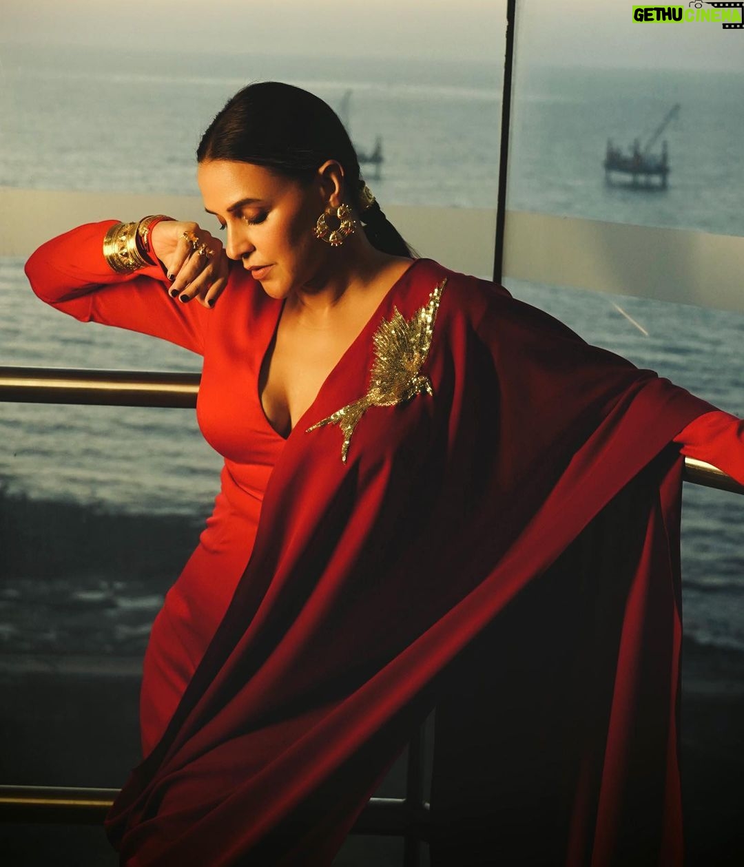 Neha Dhupia Instagram - Time for some #shosha ♥️ . . . . . . . . . . @cnnnews18 🎤 @houseofmasaba @amrapalijewels @yountentsomo @sonicsmakeup @kapilcharaniya