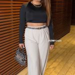 Neha Kakkar Instagram - Last night outside @zakirkhan_208 ‘s #SakhtFilms launch party! I don’t think we have a pic together but I just want to give all my love to him and his team and wish them luck! 🫶🏼 #Repost @filmygyan : It was #NehaKakkar and she looks so stunning. 🥹🤩 Make up: @akankshagg Hair: @nargis9052