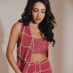 Neha Shetty Instagram - 🎀 📸 @arifminhaz Styled by @jukalker Styling team @pratimajukalkar Outfit @charuandvasundhara Jewellery @karnikajewelshyd Makeup & Hair @makeupbymadhushreeganapathy @durgarao_kvv