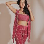 Neha Shetty Instagram - 🎀 📸 @arifminhaz Styled by @jukalker Styling team @pratimajukalkar Outfit @charuandvasundhara Jewellery @karnikajewelshyd Makeup & Hair @makeupbymadhushreeganapathy @durgarao_kvv