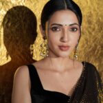 Neha Shetty Instagram - ⚜️✨⚜️✨ Styled by @rashmitathapa Wearing @hum__dumm Jewellery @sheetalzaveribyvithaldas Makeup @makeupbymadhushreeganapathy Shot by @puchi.photography Styling team @tedhimedhi