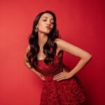 Neha Shetty Instagram - Just a red bit obsessed ! Styled by @rashmitathapa Wearing @geethikakanumilli Jewellery @tantra.brassjewellery Makeup @makeupby_prarthana Shot by @puchi.photography