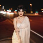 Neha Shetty Instagram - Allow me to reintroduce myself ;) Styled by @jukalker Styling team @pratimajukalker Saree @sawangandhiofficial Jewellery @karnikajewelshyd Makeup & Hair @iamkanwalbatool Photographer @johnmartinproductions New Jersey