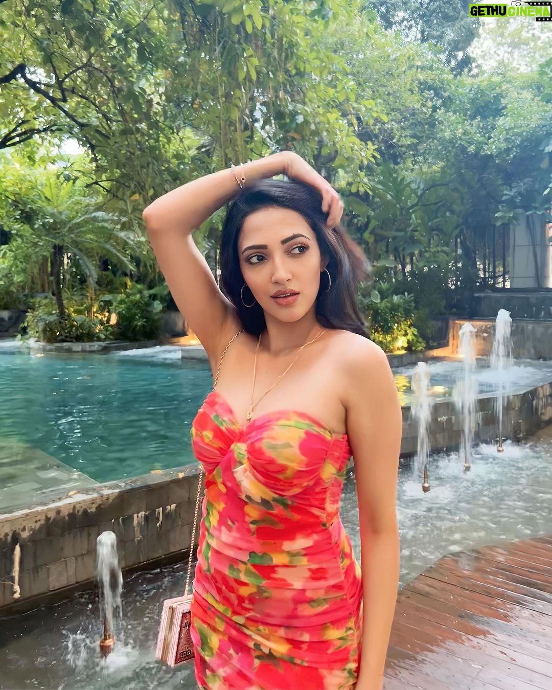 Neha Shetty Instagram - 2023 Gratitude 🤍 . . 2024 Bring it On 💙