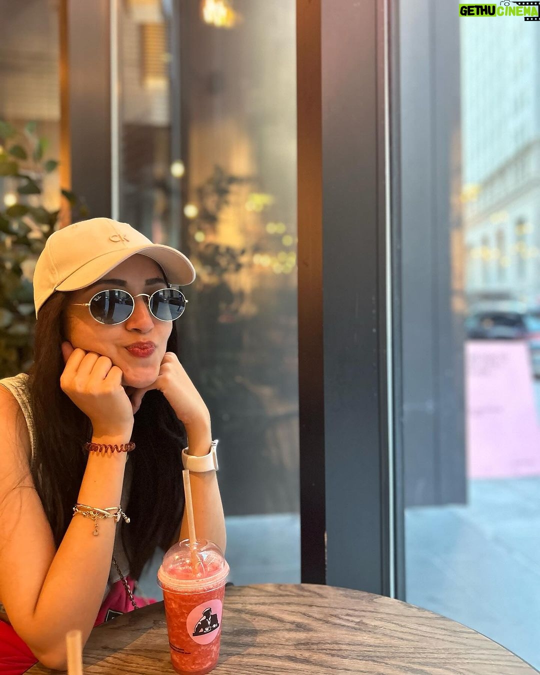 Neha Shetty Instagram - 2023 Gratitude 🤍 . . 2024 Bring it On 💙