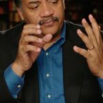 Neil deGrasse Tyson Instagram – If interested: A snippet of what’s going on inside my head when I communicate with the public. [FYI: Screen links disabled in Instagram]