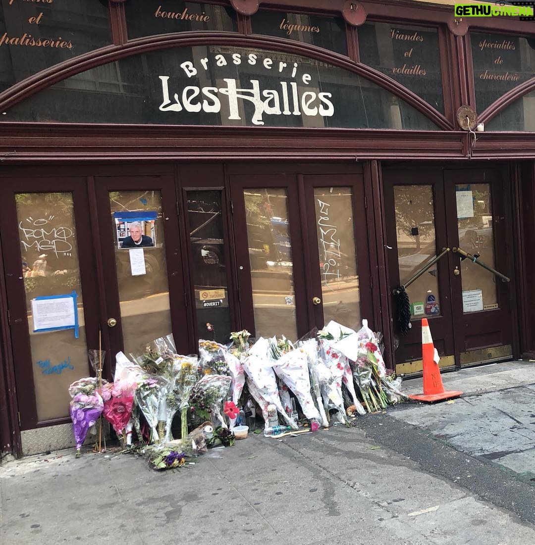 Neil deGrasse Tyson Instagram - Street Memorial at Anthony Bourdain’s shuttered Les Halles Restaurant. Park Avenue South, New York City. June 18, 2018
