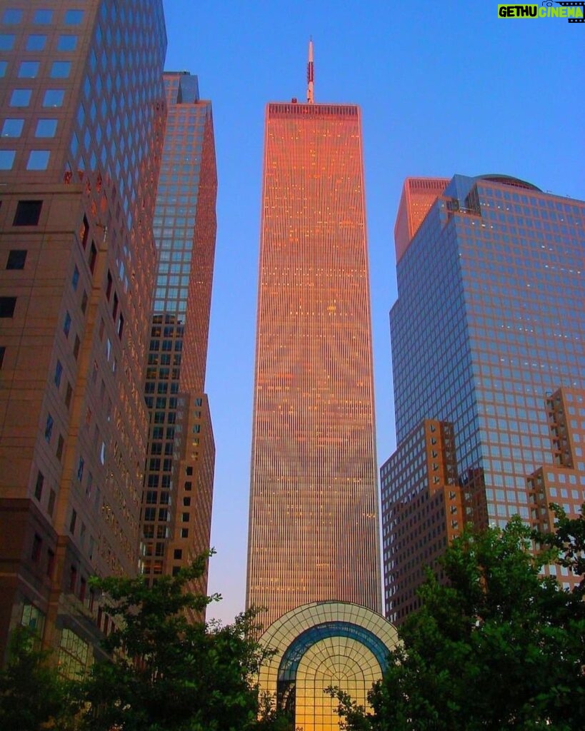 Neil deGrasse Tyson Instagram - ⠀⠀⠀⠀⠀⠀⠀⠀⠀ In remembrance… ⠀⠀⠀⠀⠀⠀⠀⠀⠀ [ WTC 1, World Financial Center Plaza. Sony Cybershot, Zeiss Lens. July 2, 2001 ]