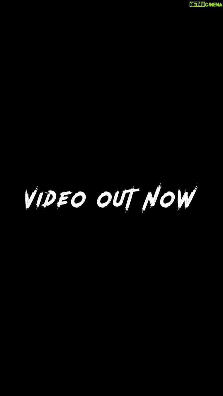 Nelly Instagram - ITS GO TIME!!! NEW @_dnerro “GIRL TALK” OUT NOW!!!!! LINK IN MY BIO!!! #DerrtyEnt #DrinkMoshine #DerrtyYear