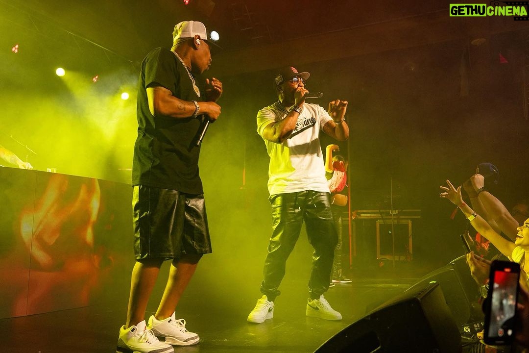 Nelly Instagram - Had a great time helping @tmobile bring Derby After Dark to Seattle Monday night!!! 🔥🔥 ⚾ #tmobilepartner #derrtyyear