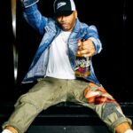 Nelly Instagram – ɪᴛ‘ꜱ ᴛɪᴍᴇ ᴛᴏ ᴛᴜʀɴ ᴜᴘ ᴀɴᴅ ʟᴇᴛ ᴛʜᴇ ᴍᴏ’ ꜰʟᴏ. 
Introducing @Nelly’s brand-new spirit, MoShine. 
Order now at 🔗 drinkmoshine.com. Let’s go!! #LETMOFLO