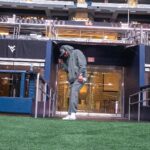 Nelly Instagram - Shoutout to the @big12conference & @espncfb …!! Halftime performance!!! @drinkmoshine 💪🏽🔥 #DerrtyYear ..!!