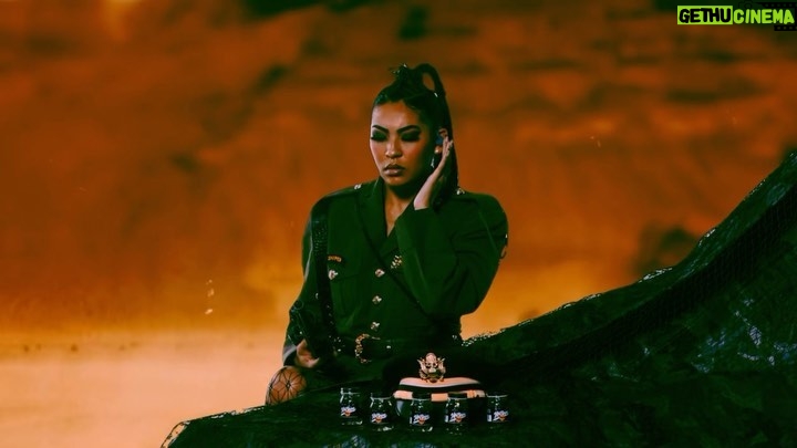 Nelly Instagram - HALLOWEEN get ya military fit we going to Fort Derrty for one night Tuesday, October 31 Private Location Open Bar @drinkmoshine camo, combats boots, ladies make It sexy asf. This base may have a bonfire and a strip club in It. 🤣😎🪖🪖 produced by @mbpevents