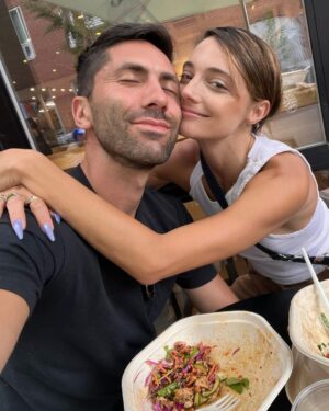 Nev Schulman Instagram - back in my bbs arms 🥰