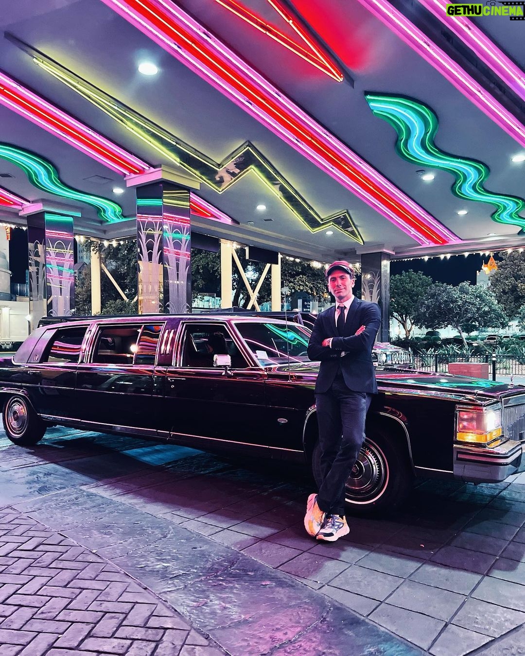 Nev Schulman Instagram - I’ve loved classic cars my whole life. I always dreamed of owning a limo to drive my friends and family around. Well I did it, and it was awesome, and now you can too! This gorgeous 1989 Cadillac Limousine is for sale on @bringatrailer and the auction ends tomorrow. It was used in a Jonas Brothers music video and is the same kind Jim Carrey drove in Dumb & Dumber. #Cadillac #brougham #limousine