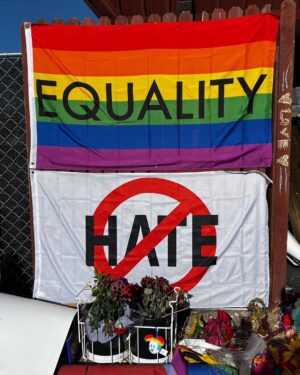 Nev Schulman Instagram - Such unimaginable sadness. Such devastating loss. Such incomprehensible hatred. 
Yet somehow instead of fear, violence or anger, there is only love, community and support here. We have to find a way forward together with compassion and understanding.

#guncontrol #translivesmatter #loveislove #vote