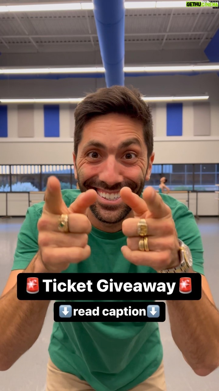 Nev Schulman Instagram - Iβm giving away 4 tickets to the New Jersey Ballet season premiere @mayopac on 11/19!!! For a chance to win the tickets: -follow @njballet ππΌ -share this post to your story β»οΈ -comment why you wanna go and who you would bring as your date π Winners will be selected on Monday 11/14