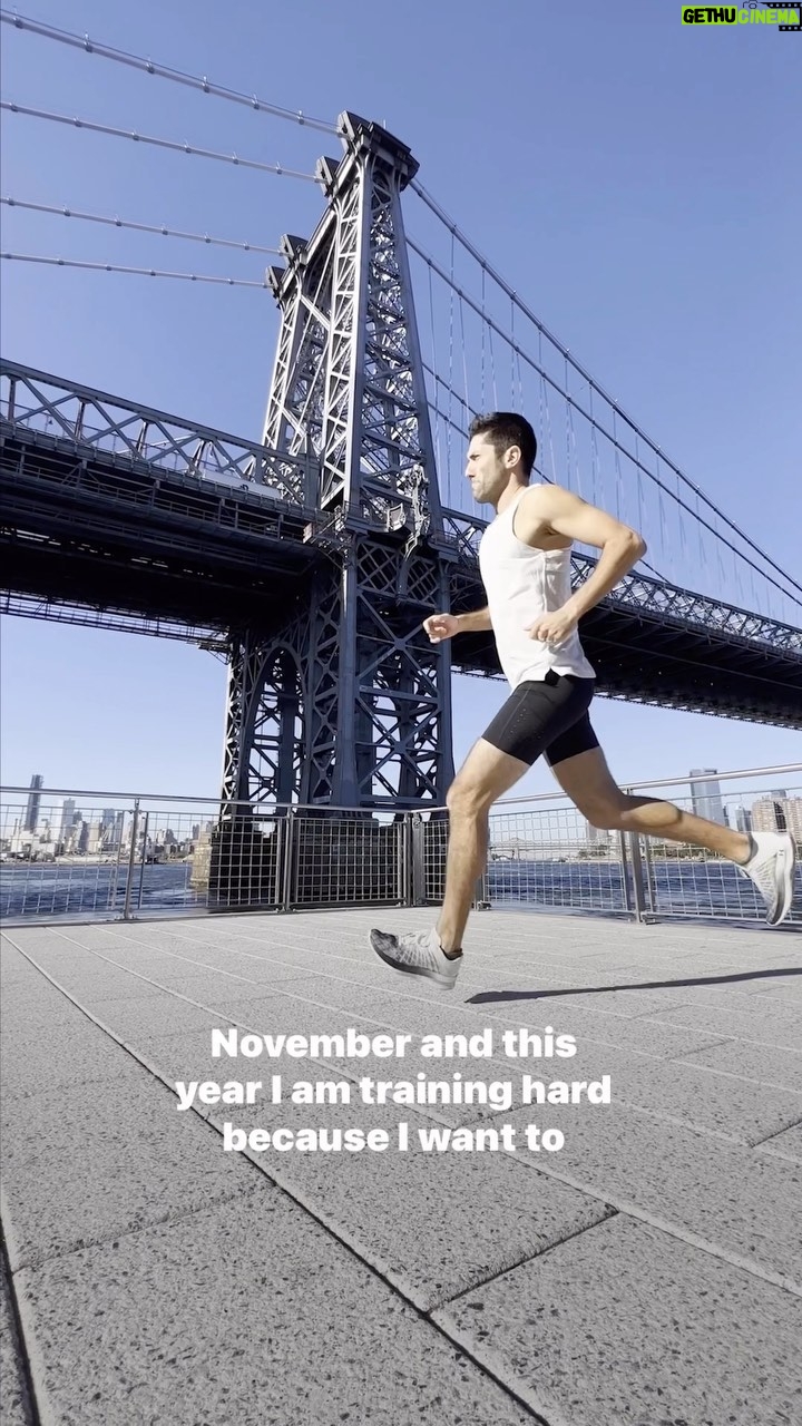 Nev Schulman Instagram - You can’t catfish a marathon 🏃🏻♂️ @nevschulman has his eyes set on a new PB as he trains for the @nycmarathon🗽