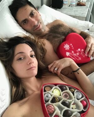 Nev Schulman Instagram - life is like a box of chocolates…and I’m just thrilled to be holding your lid 😘🥰😍