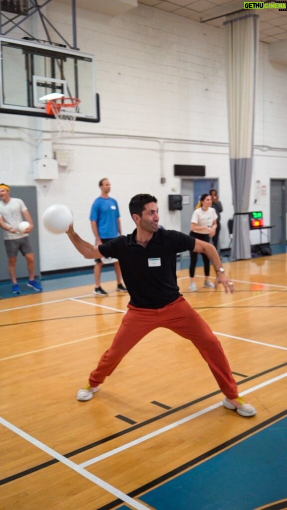 Nev Schulman Instagram - Dodgeball + @nevschulman = the best night ever!⁣ ⁣ Thank you to everyone who joined us last night for our first-ever #UJAyoungleaders dodgeball tournament. We ducked, dodged, and, most importantly, did some good raising money to help Jews around the world and New Yorkers of all backgrounds. And congrats again to Team Orange on the win! 💪💪💪