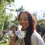 Nia Sioux Instagram - forever a daisy girl 🌼 @marcjacobsfragrances #DaisyWild #MJDaisy