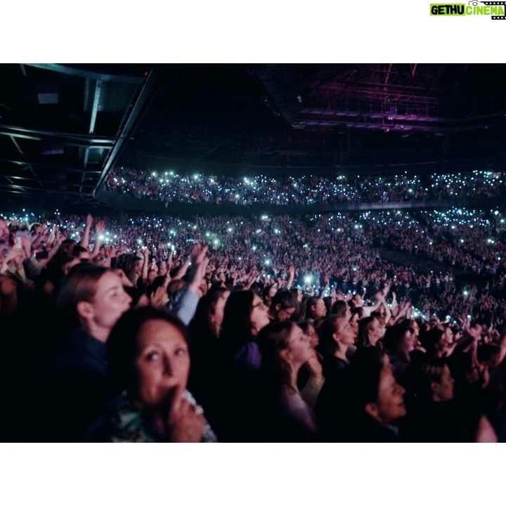 Niall Horan Instagram - Night Eleven Antwerp Sportpaleis Antwerpen