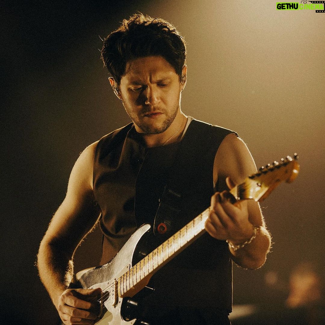 Niall Horan Instagram - Night Nine Cardiff Utilita Arena Cardiff