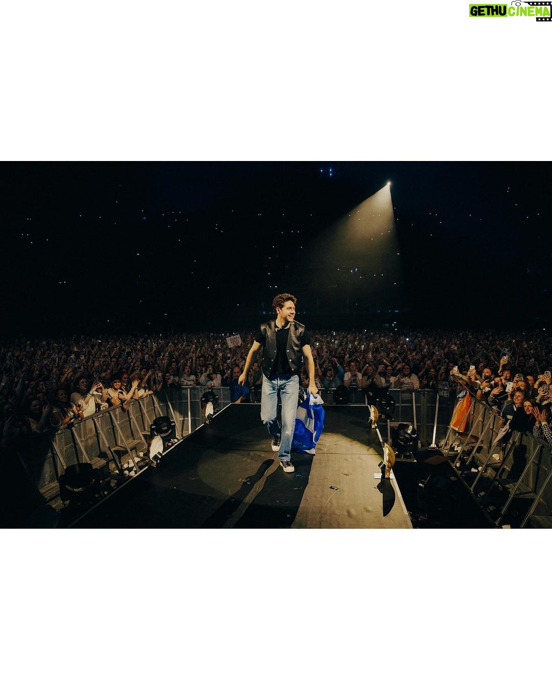 Niall Horan Instagram - Night Seven Glasgow OVO Hydro