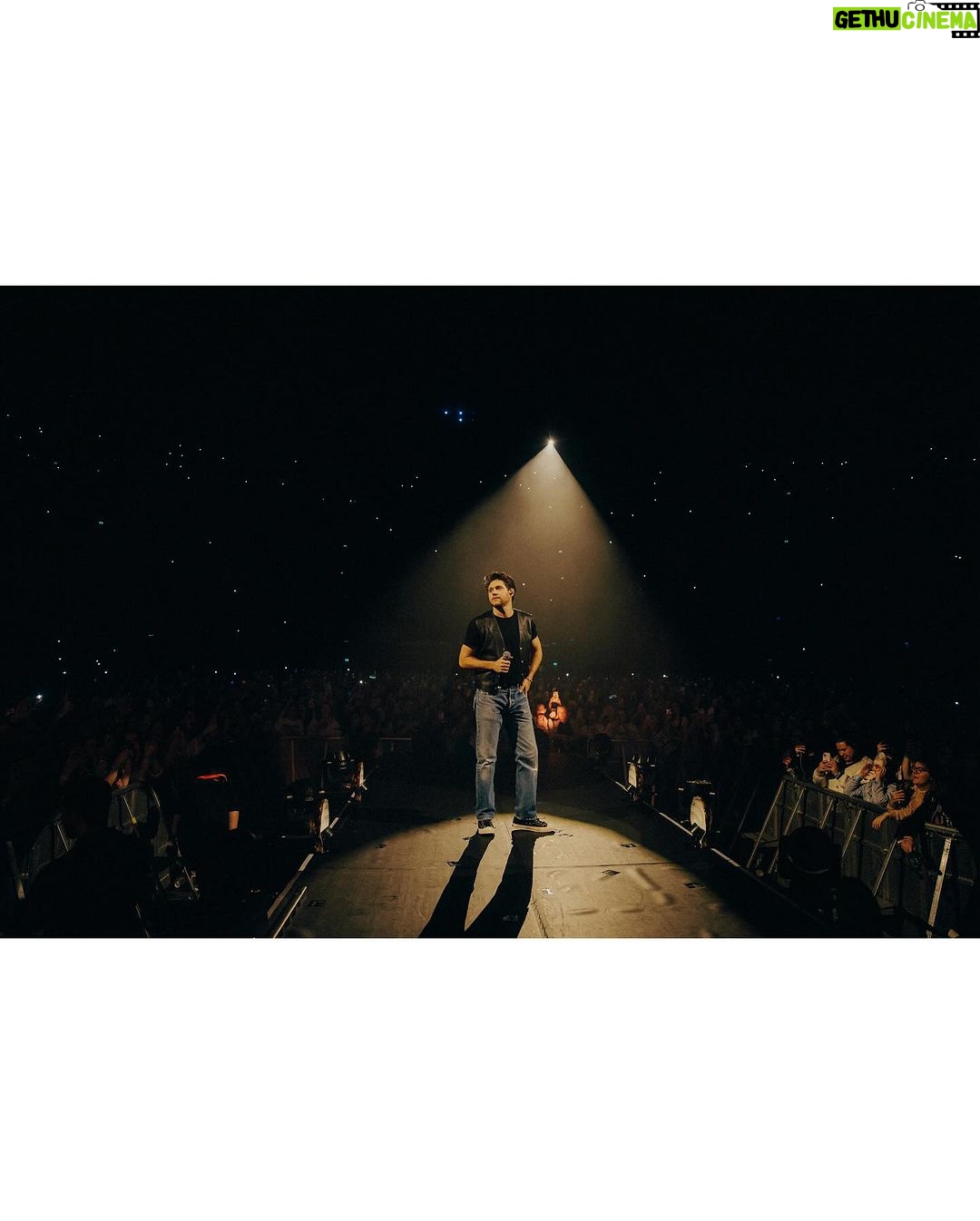 Niall Horan Instagram - Night Seven Glasgow OVO Hydro