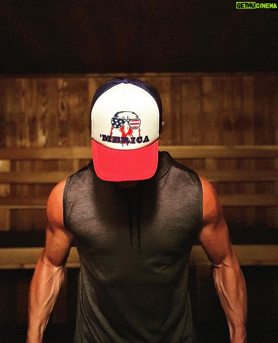 Nicholas Theodore Nemeth Instagram - empty sauna cardio 🇺🇸🇺🇸🇺🇸
