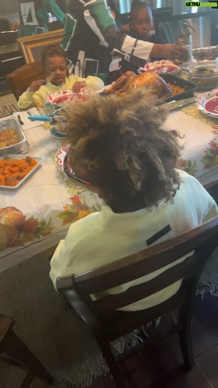 Nick Young Instagram - Happy Thanksgiving from the swaggy’s