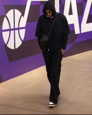 Nick Young Instagram - Swaggy’s Fits of the week we got some new faces… here on #GetYourFitOff so far my MVP race is getting closer Brook. JC and SGA