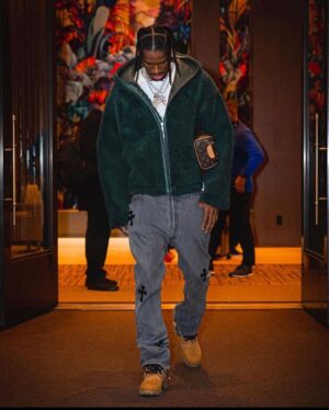 Nick Young Instagram - Swaggy’s get your fit off of the week…. my early first team all Tunnel Swag they been killing it … Let me know if I’m leaving someone out who been getting they fits offs