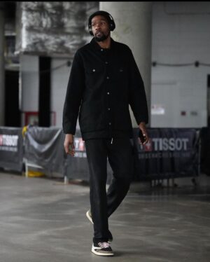 Nick Young Instagram - Swaggy’s get your fit off of the week…. my early first team all Tunnel Swag they been killing it … Let me know if I’m leaving someone out who been getting they fits offs