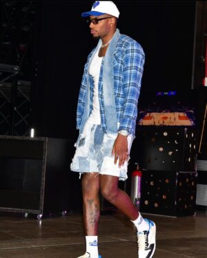 Nick Young Instagram - #GetTourFitOff #SwaggyKnows this weeks : You can’t wear everything your stylist put in front of you .. think for your self … 🚫❌❌❌🚫❌ #NotSoSwaggyList