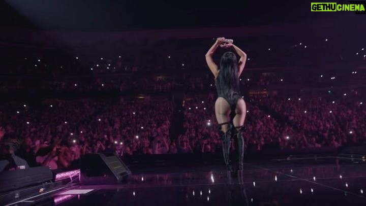 Nicki Minaj Instagram - I just wanna be your favorite 🎫😘😅🤪😂 I love you guys SOOOOOOO f’n much, man. Wow. 🎀🫶🏽 #GAGCITY DENVER, COLORADO 😻 thank you ☺️