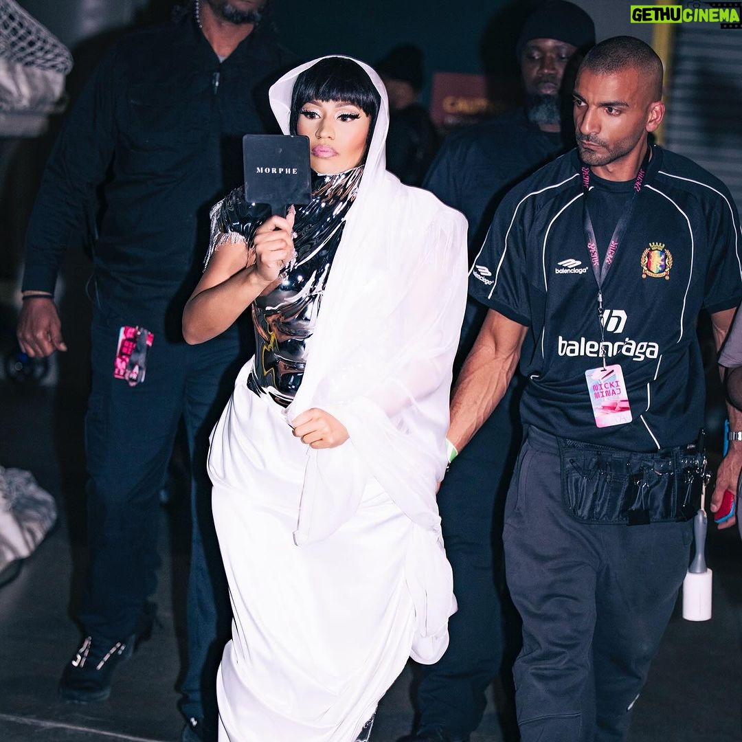 Nicki Minaj Instagram - 📸 @grizzleearts Denver Denver, Colorado