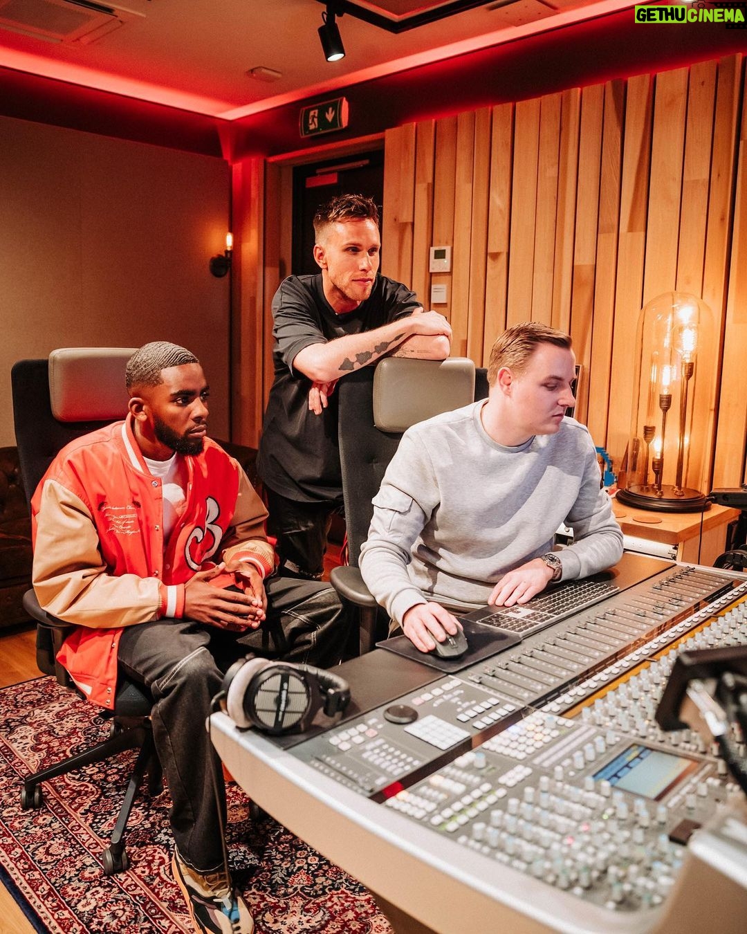 Nicky Romero Instagram - Super proud to announce my team for The Talent Scouts, a TV concept where the winning talent gets to perform on the biggest pop festival(s) in the Netherlands, and the scout gets to support their charity, which for me is the Leukemia Research Charity. Can’t wait to get to work with these talents and share everything I have to offer as a producer, musician and performing artist. They all deserve to win, let’s see who makes it to the finals tonight ✨ Instigate Studios