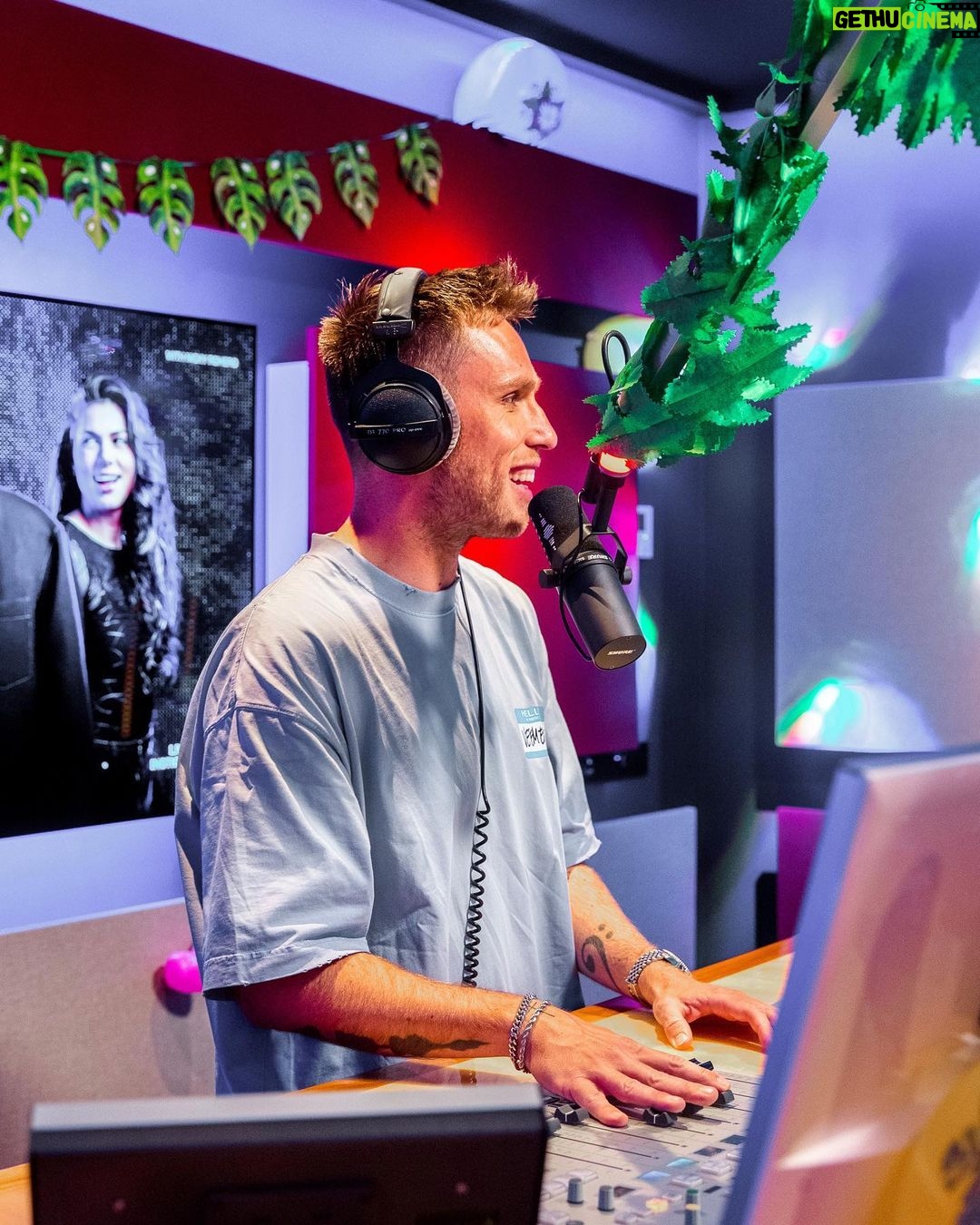 Nicky Romero Instagram - I’m super proud to announce our brand new radio concept, for 2 months we worked hard to remodel the styling, the studio, and even all the audio as well as the visuals. I hope you are ready for Protocol Radio 2.0! Starting off with a live set of myself including alot of new music and joining me: one of the fastest rising female talents in the techno scene @ve.ra.music Let me know what artist you wanna see in the next show? 👀 We’re live on YouTube tonight at 9PM CEST! Instigate Studios