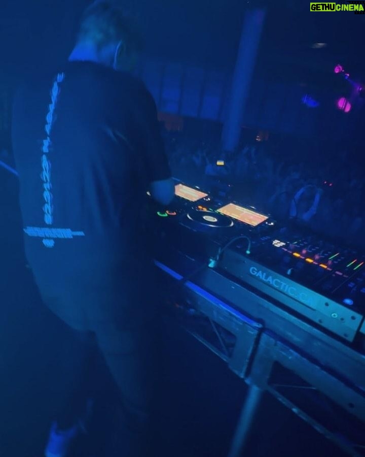 Nicky Romero Instagram - Lets go 2024 π« What sound should come back this year? Here some ids of last weekend π thank you πΊπΈπ¨π¦